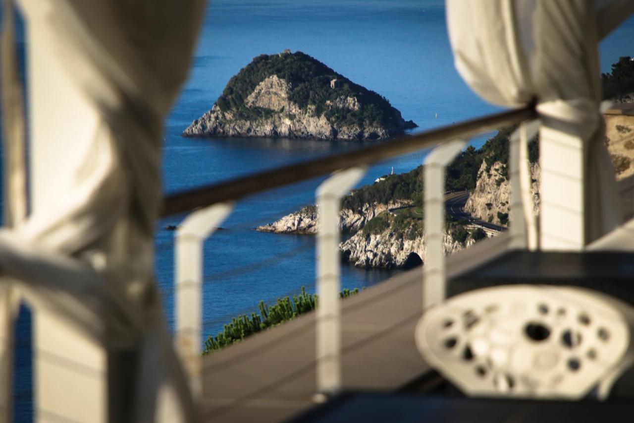 Dominio Mare Resort & Spa Bergeggi Exteriör bild