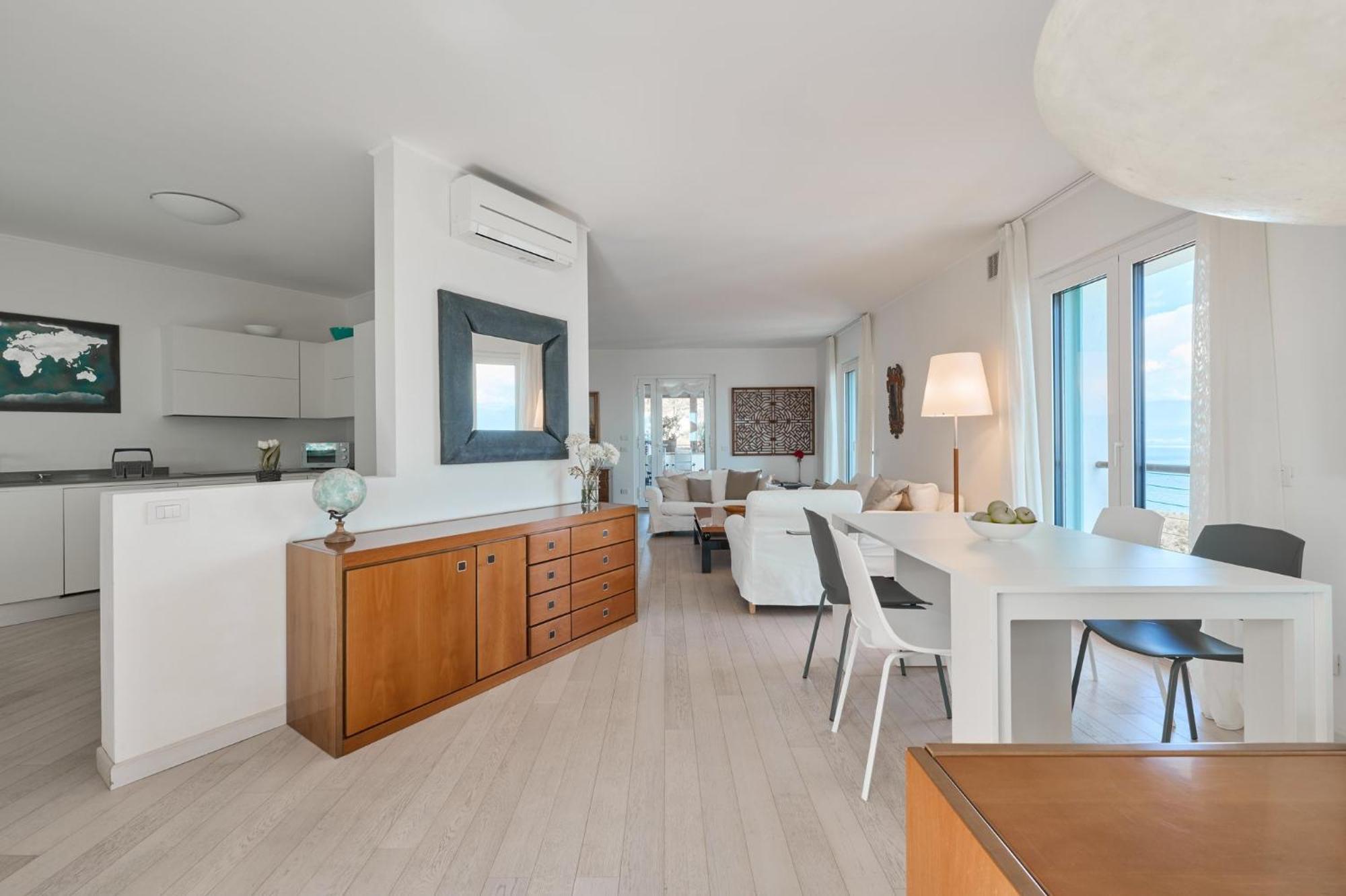 Dominio Mare Resort & Spa Bergeggi Rum bild