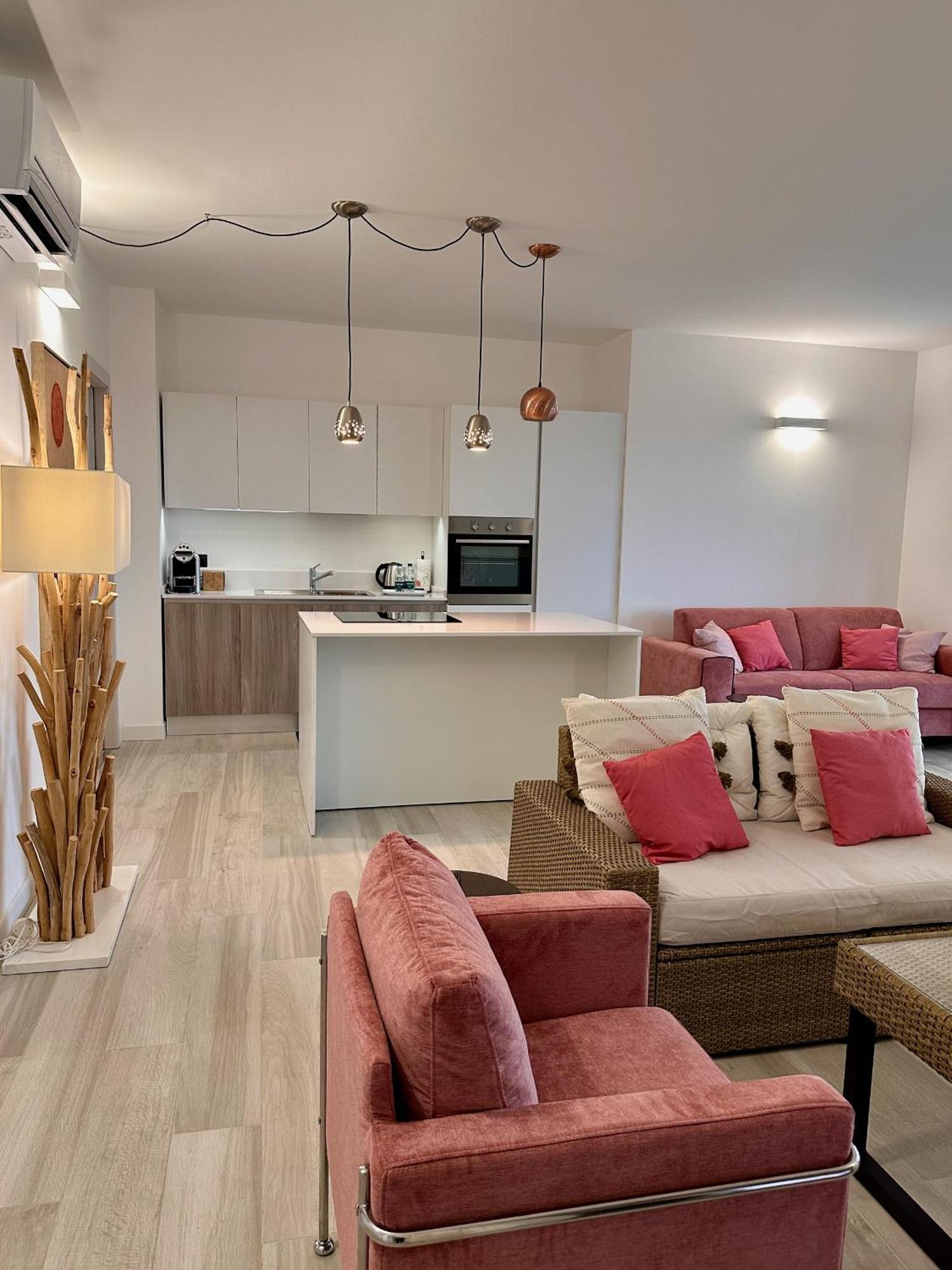 Dominio Mare Resort & Spa Bergeggi Rum bild